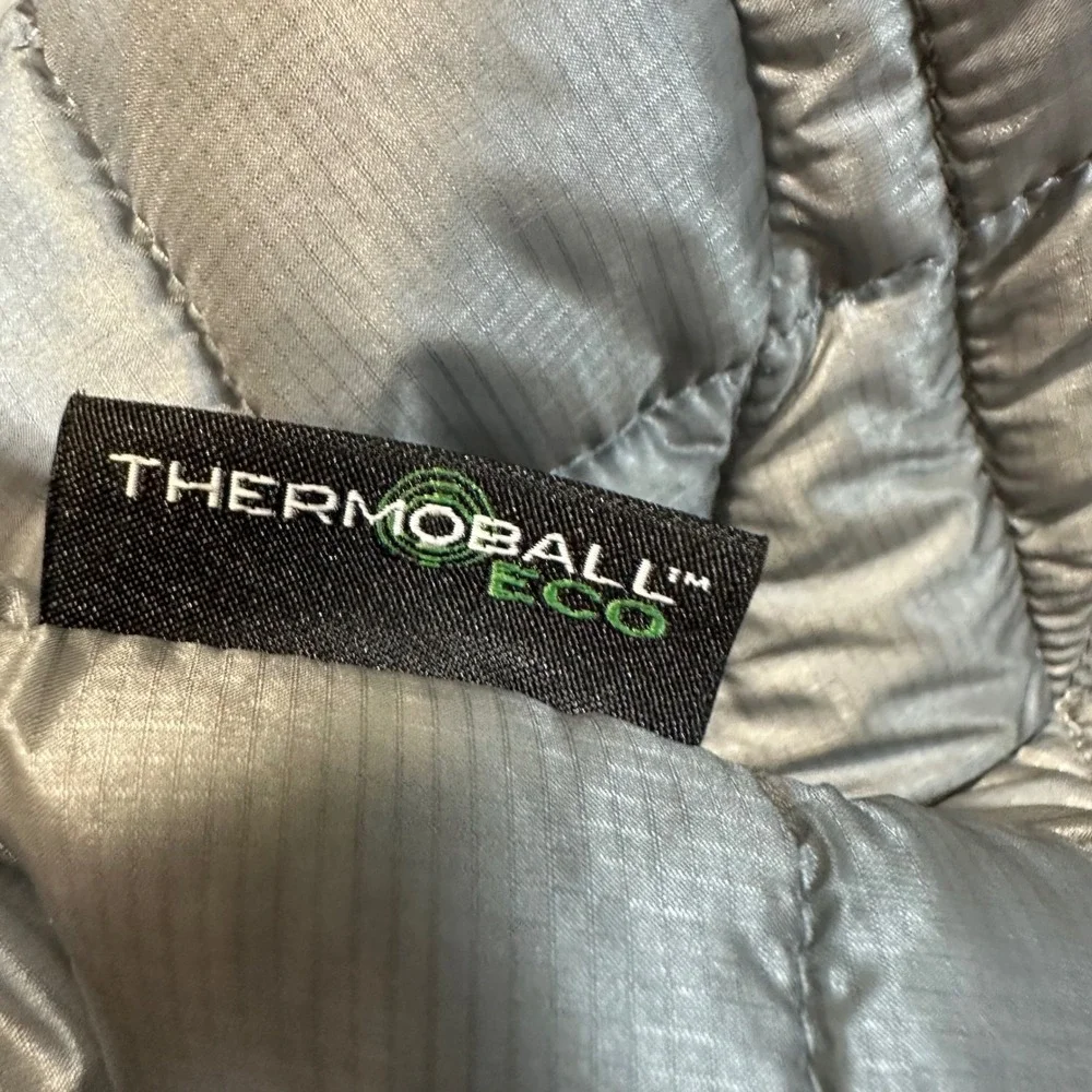 The North Face Thermoball Eco Vest Mens M Silver Puffer‎ Quilted NF0A3LHD